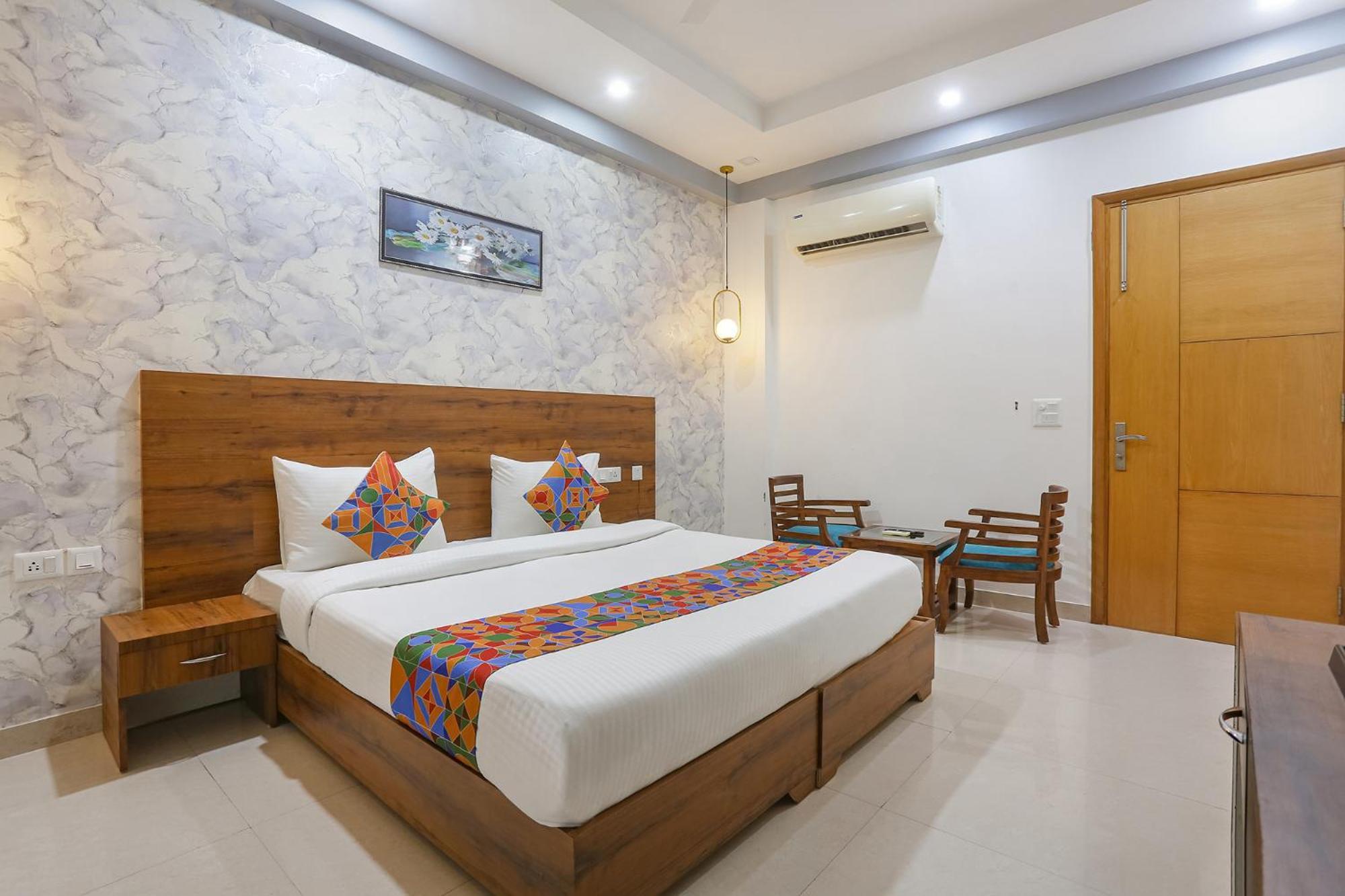 Fabhotel New Journey Hospitality Gurgaon Esterno foto