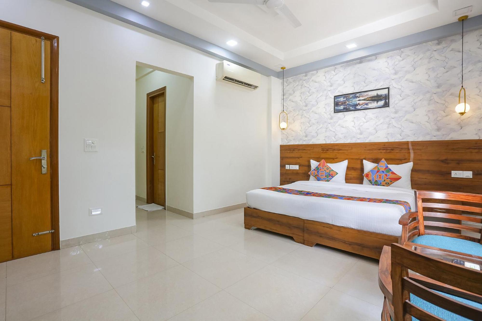 Fabhotel New Journey Hospitality Gurgaon Esterno foto