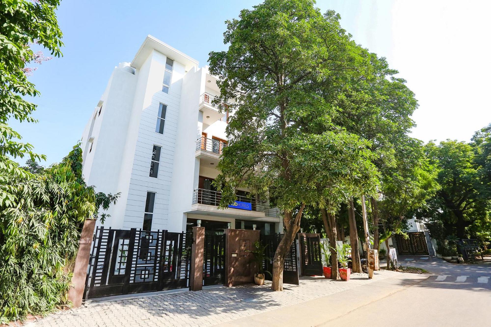 Fabhotel New Journey Hospitality Gurgaon Esterno foto