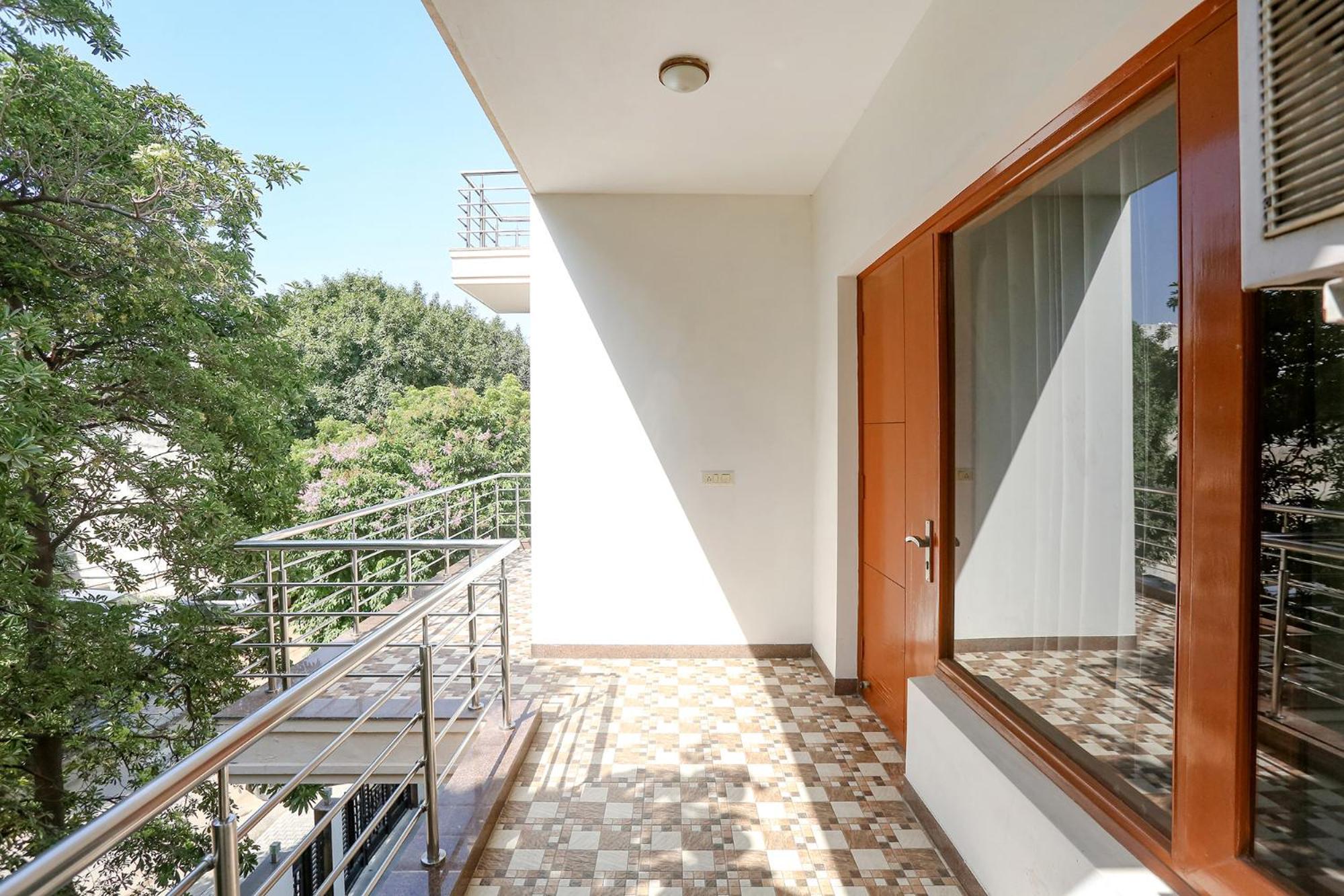 Fabhotel New Journey Hospitality Gurgaon Esterno foto